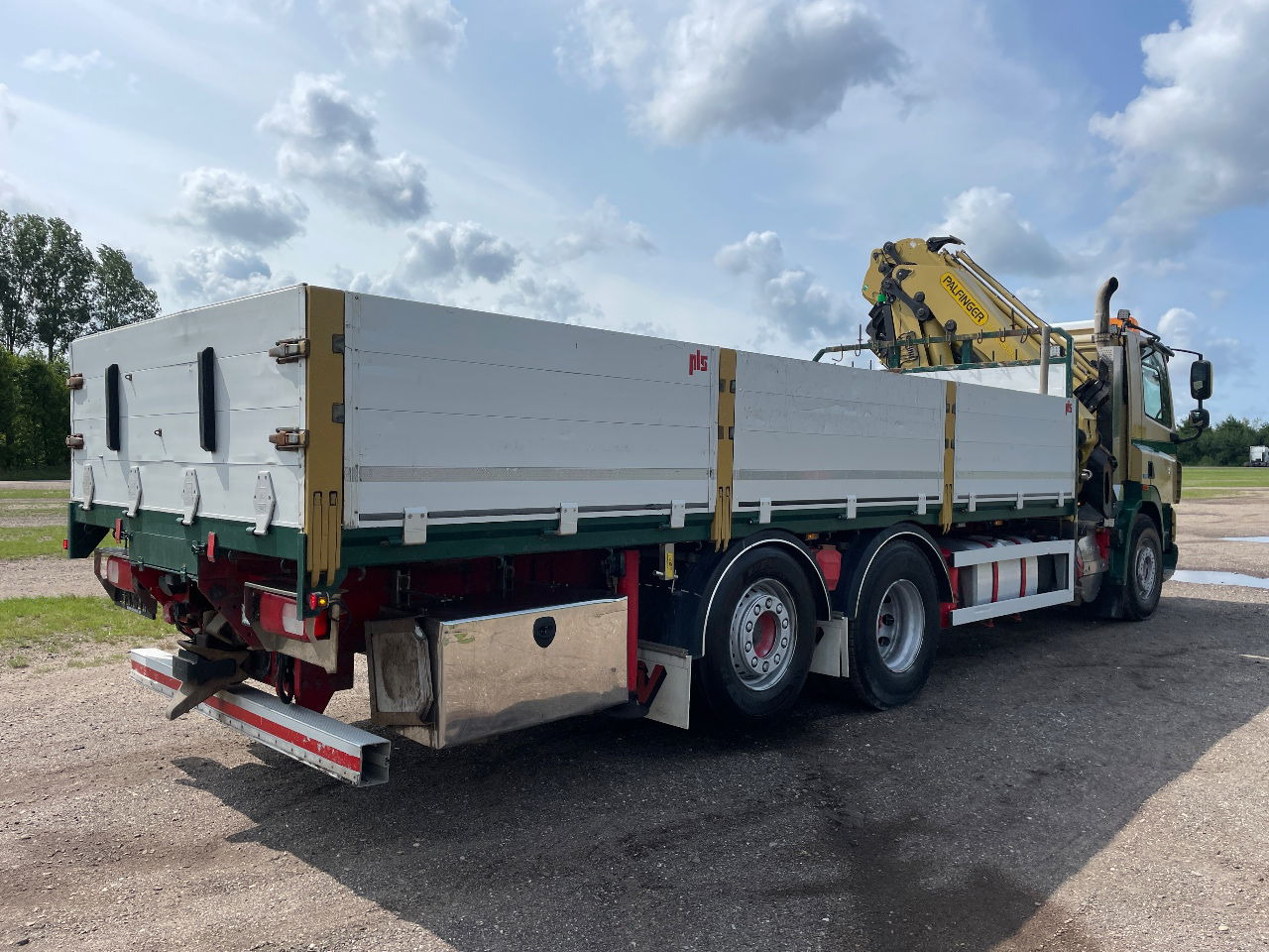 Camión grúa DAF CF 85.360 CF with Palfinger PK26002 with jib crane: foto 6