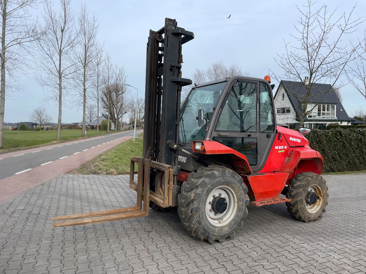 Manitou M30-4 4x4 4wd 3 ton triplo 5.50m heftruck - Carretilla todo terreno: foto 1 Manitou M30-4 4x4 4wd 3 ton triplo 5.50m heftruck - Carretilla todo terreno: foto 1