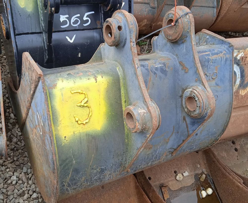ŁYŻKA DO KOPANIA 75cm / sworzeń 45mm L3 - Cazo para excavadora: foto 1 ŁYŻKA DO KOPANIA 75cm / sworzeń 45mm L3 - Cazo para excavadora: foto 1