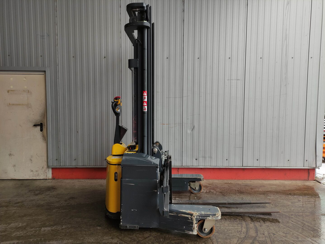 Combilift Combi WR4 / 4-Wege - Apilador: foto 2 Combilift Combi WR4 / 4-Wege - Apilador: foto 2