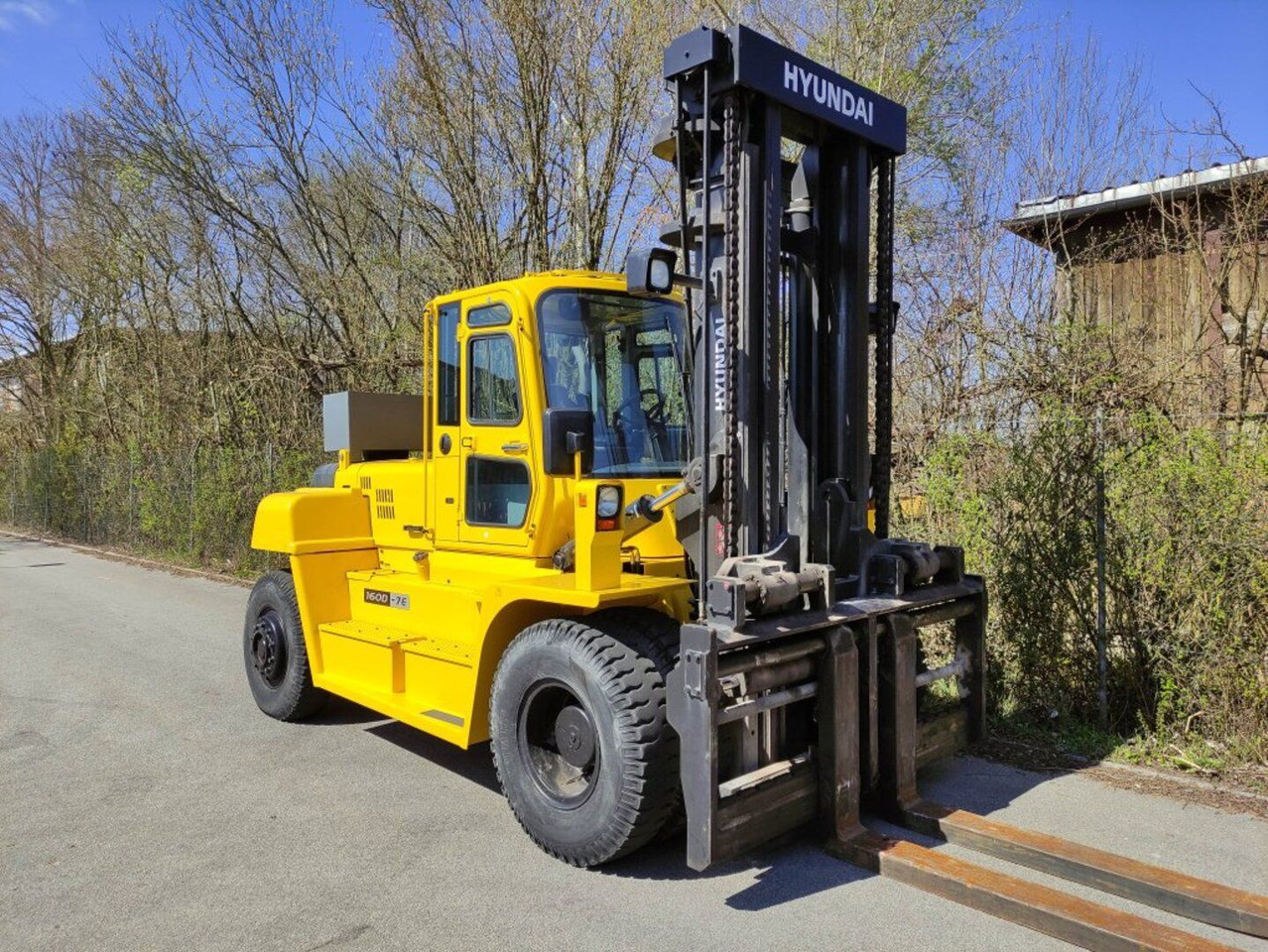 Carretilla para contenedores Hyundai 160D-7E: foto 7 Carretilla para contenedores Hyundai 160D-7E: foto 7