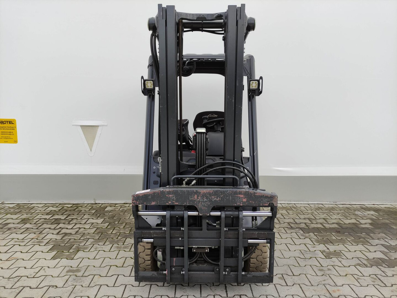 Linde E16-C-02-387 EVO - Carretilla elevadora eléctrica: foto 3 Linde E16-C-02-387 EVO - Carretilla elevadora eléctrica: foto 3