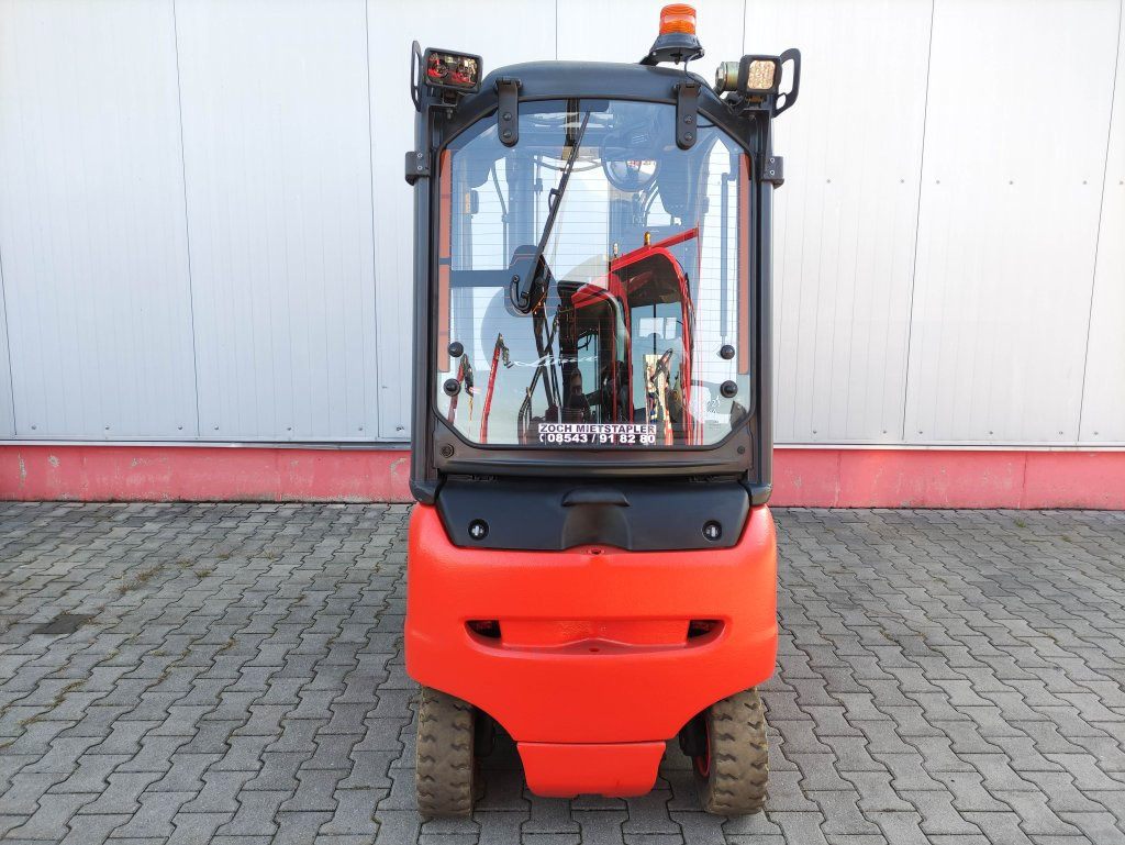Linde E20P-02-386 EVO - Carretilla elevadora eléctrica: foto 4 Linde E20P-02-386 EVO - Carretilla elevadora eléctrica: foto 4