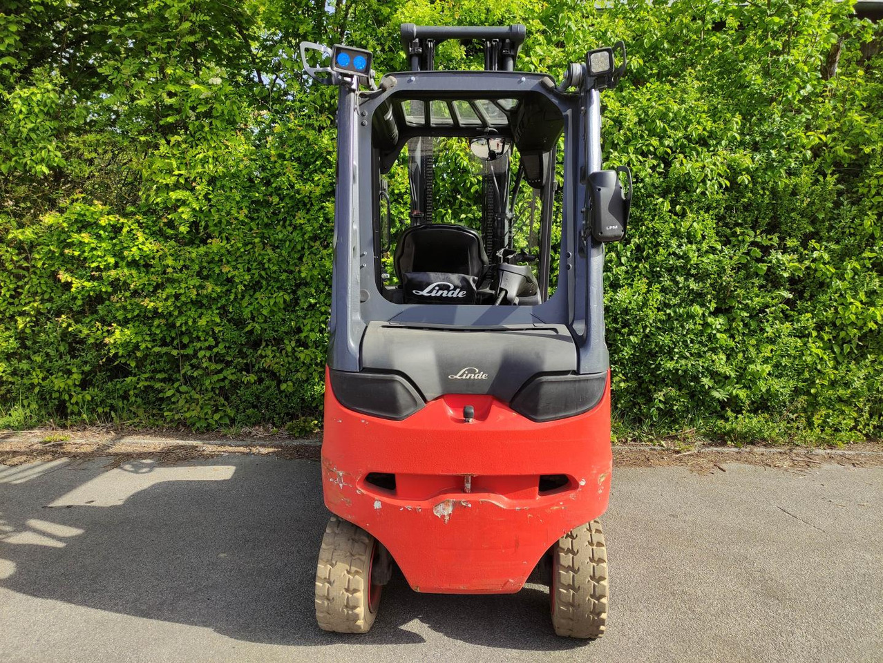 Linde E30HL-01/600-387 - Carretilla elevadora eléctrica: foto 4 Linde E30HL-01/600-387 - Carretilla elevadora eléctrica: foto 4