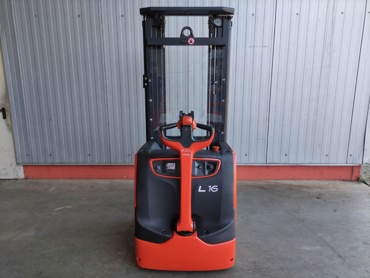 Linde L16-1173 (LACK NEU) - Apilador: foto 4 Linde L16-1173 (LACK NEU) - Apilador: foto 4