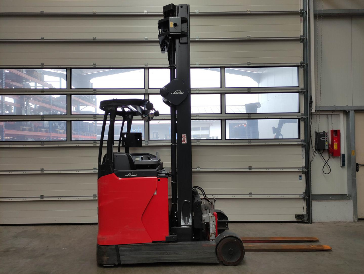 Linde R20-1120 - Retráctil: foto 2 Linde R20-1120 - Retráctil: foto 2