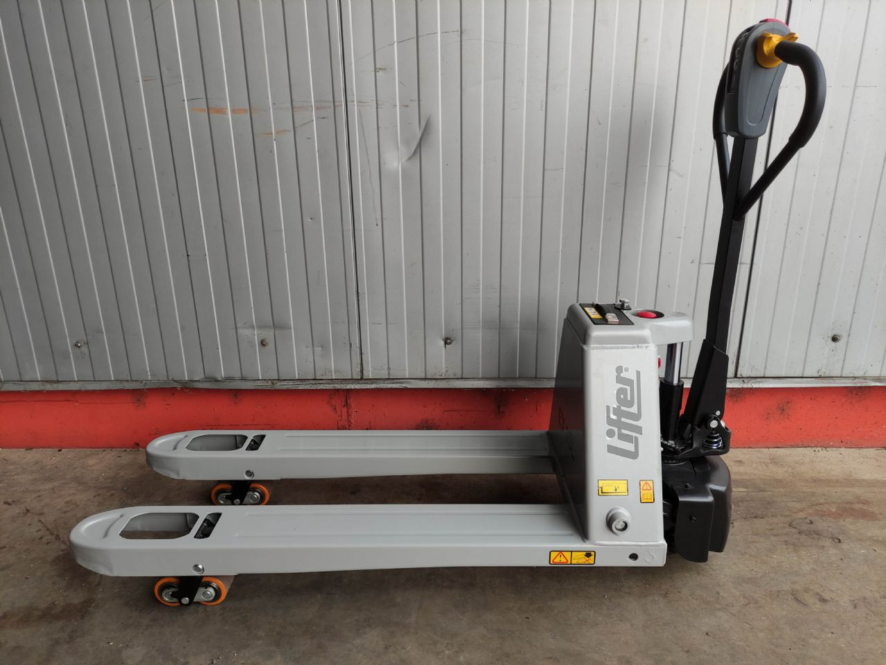 Pramac EY15L *NEU* - Transpaleta: foto 1 Pramac EY15L *NEU* - Transpaleta: foto 1