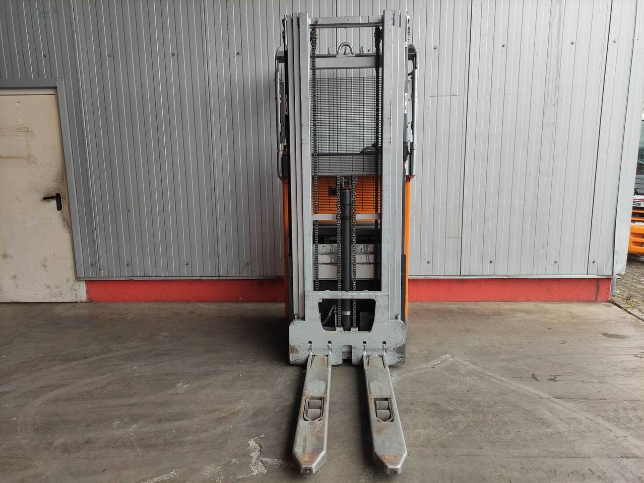 Still FXV 14 - Apilador: foto 3 Still FXV 14 - Apilador: foto 3