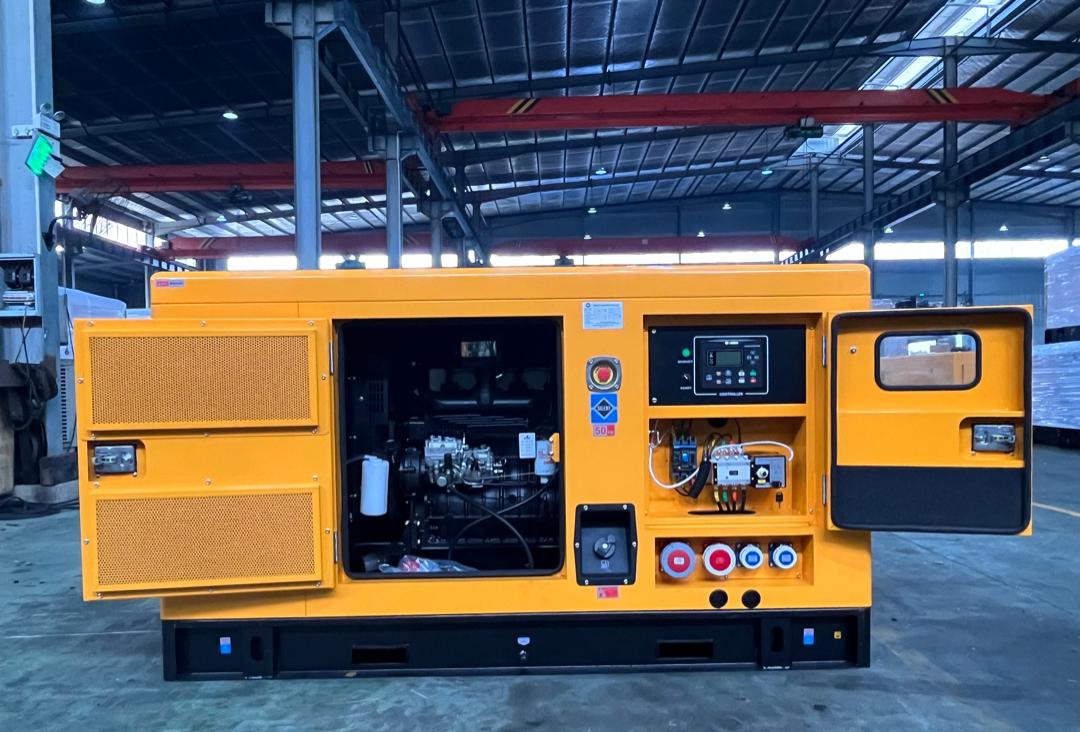 HELVETICA POWER HP080S1A 80KW / 100 KVA Diesel Stromgenerator - Generador industriale: foto 1 HELVETICA POWER HP080S1A 80KW / 100 KVA Diesel Stromgenerator - Generador industriale: foto 1