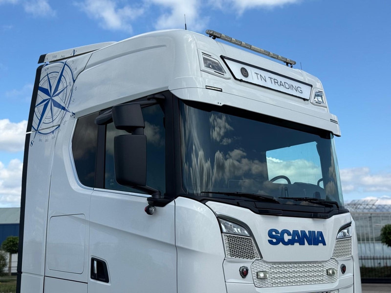 Scania S650 V8 NGS VOLLUCHT, PTO VOORBEREID, 2.95WB, LEER, RETARDER, PARK COOL. - Cabeza tractora: foto 3 Scania S650 V8 NGS VOLLUCHT, PTO VOORBEREID, 2.95WB, LEER, RETARDER, PARK COOL. - Cabeza tractora: foto 3