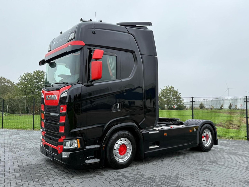 Scania S770 VOLLUCHT, LEER, RETARDER, 2 TANKS, PARK COOL. - Cabeza tractora: foto 4 Scania S770 VOLLUCHT, LEER, RETARDER, 2 TANKS, PARK COOL. - Cabeza tractora: foto 4
