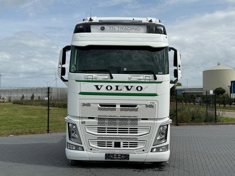 Volvo FH 13.500 VOLLUCHT, RETARDER, LEER, 2 TANKS, TOP AUTO. - Cabeza tractora: foto 3 Volvo FH 13.500 VOLLUCHT, RETARDER, LEER, 2 TANKS, TOP AUTO. - Cabeza tractora: foto 3