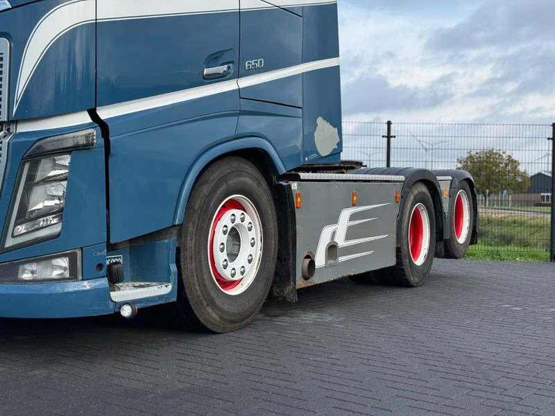 Leasing de Volvo FH16.650 VOLLUCHT, HYDRAULIEK, SHOW INTERIEUR, DYNAMIC STEERING. Volvo FH16.650 VOLLUCHT, HYDRAULIEK, SHOW INTERIEUR, DYNAMIC STEERING.: foto 6