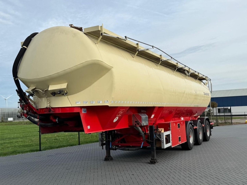 Feldbinder EUT 59.3 4 KAMER, STUURAS, 3 X 10 TONS ASSEN, 59 KUUB. - Semirremolque cisterna: foto 2 Feldbinder EUT 59.3 4 KAMER, STUURAS, 3 X 10 TONS ASSEN, 59 KUUB. - Semirremolque cisterna: foto 2