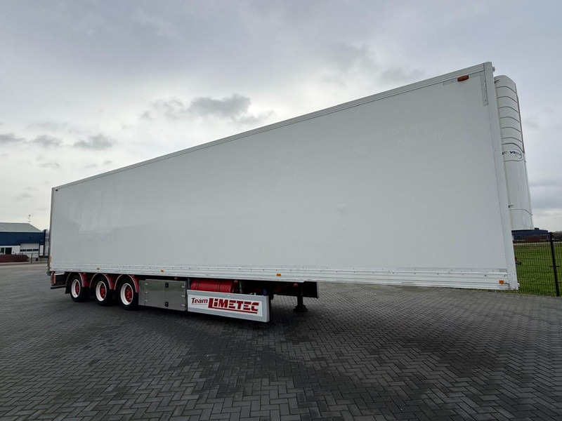 Limetec PPU342 MEGA, ZIJDEUREN, WEINIG UREN, STUURAS, TOPSTAAT. - Semirremolque frigorífico: foto 5 Limetec PPU342 MEGA, ZIJDEUREN, WEINIG UREN, STUURAS, TOPSTAAT. - Semirremolque frigorífico: foto 5