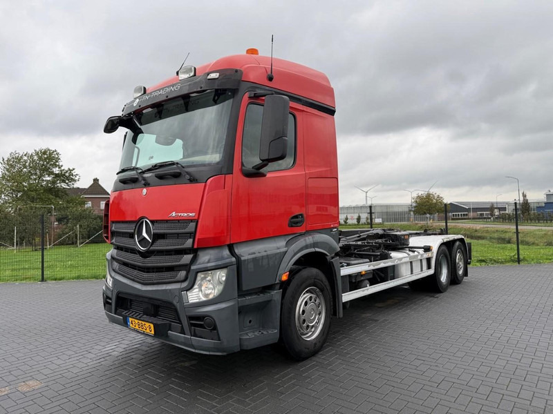 Mercedes-Benz ACTROS HAAKARM SYSTEEM, GOEDE STAAT, OMVORMER, 616.802 KM. - Camión multibasculante: foto 3 Mercedes-Benz ACTROS HAAKARM SYSTEEM, GOEDE STAAT, OMVORMER, 616.802 KM. - Camión multibasculante: foto 3