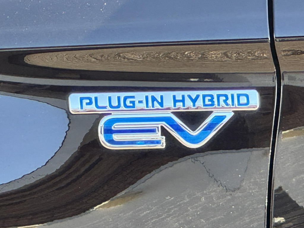 Mitsubishi Outlander-2.0 PHEV instyle+ Adaptive cruis control Climate control Leder Stoel-/ stuurverwarming - SUV/ Todoterreno: foto 4 Mitsubishi Outlander-2.0 PHEV instyle+ Adaptive cruis control Climate control Leder Stoel-/ stuurverwarming - SUV/ Todoterreno: foto 4