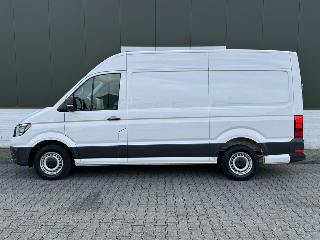 Furgón Volkswagen Crafter-30 2.0 TDI L3H3 Highline Carplay DAB Cruise Verwarmde voorruit Trekhaak Lat om Lat: foto 8