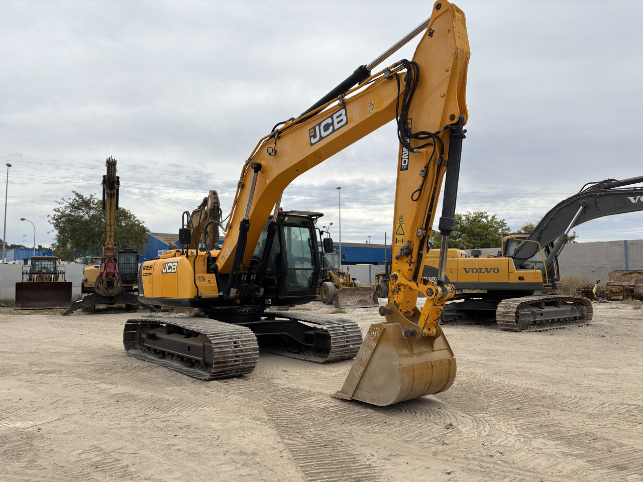 Leasing de JCB JS220LC JCB JS220LC: foto 7
