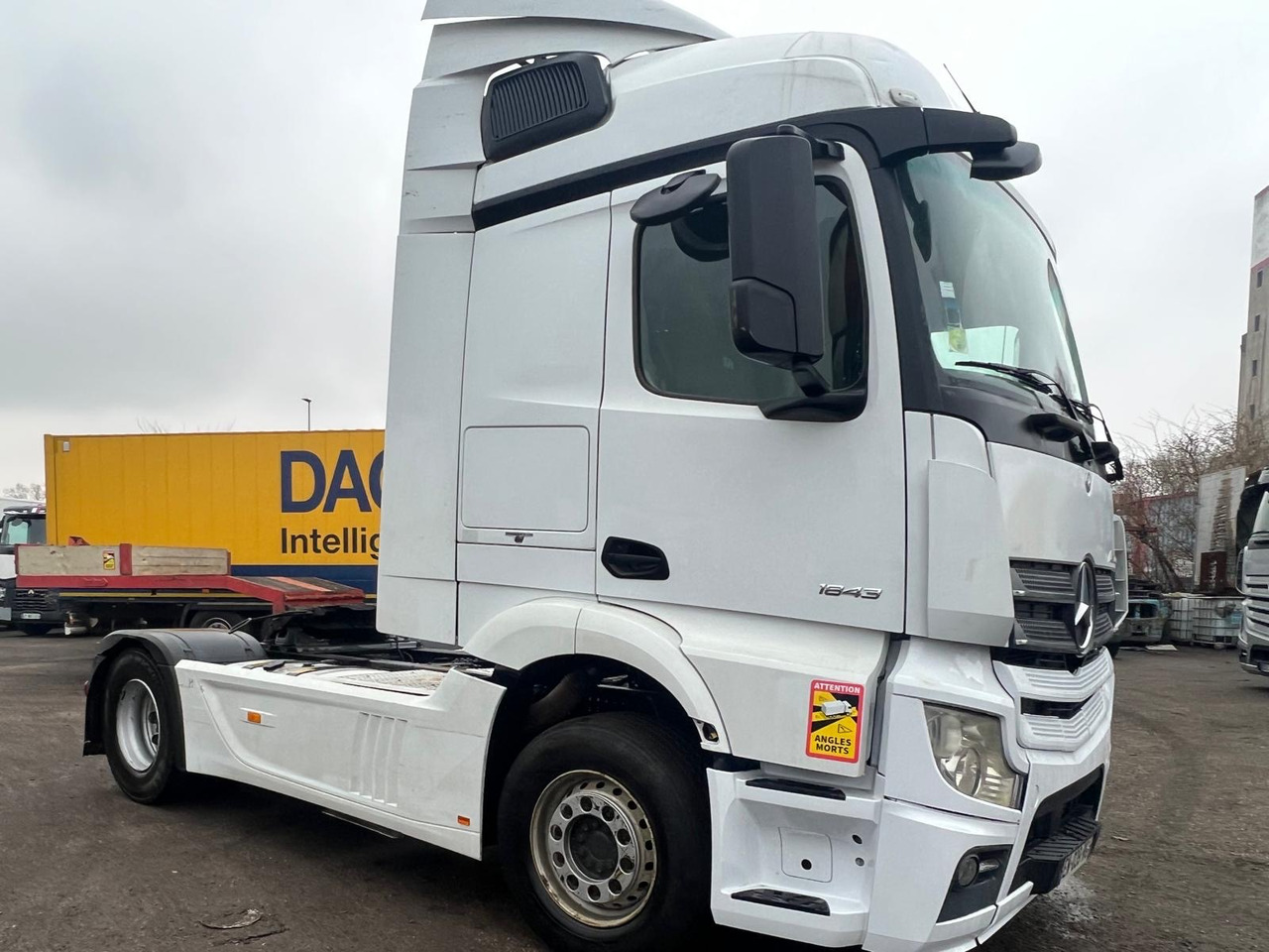 Mercedes Actros 1843 - Cabeza tractora: foto 2 Mercedes Actros 1843 - Cabeza tractora: foto 2