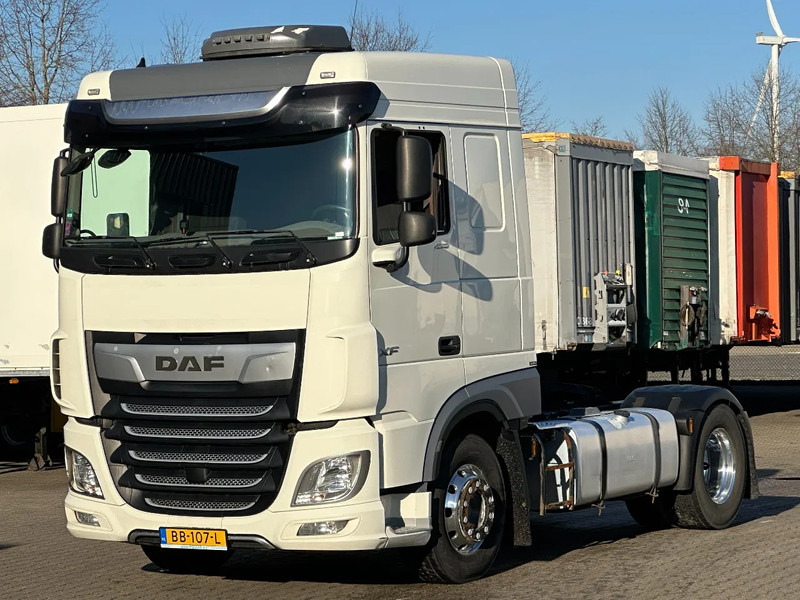 DAF XF 450 Space Cab - Euro 6 - Alcoa - Smart Tacho - Cabeza tractora: foto 1 DAF XF 450 Space Cab - Euro 6 - Alcoa - Smart Tacho - Cabeza tractora: foto 1