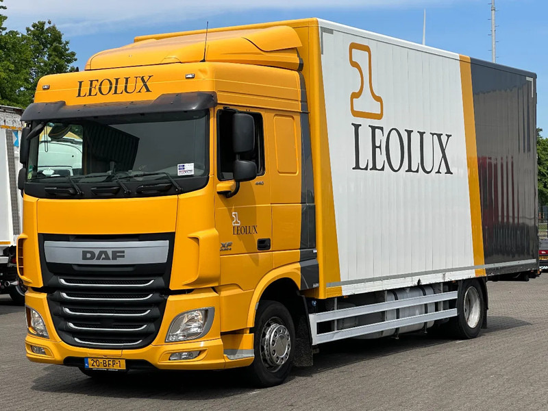 DAF XF 440 4x2 Closed Alu Box / Euro 6 / Smart Tacho *NL-Truck* - Camión caja cerrada: foto 1 DAF XF 440 4x2 Closed Alu Box / Euro 6 / Smart Tacho *NL-Truck* - Camión caja cerrada: foto 1