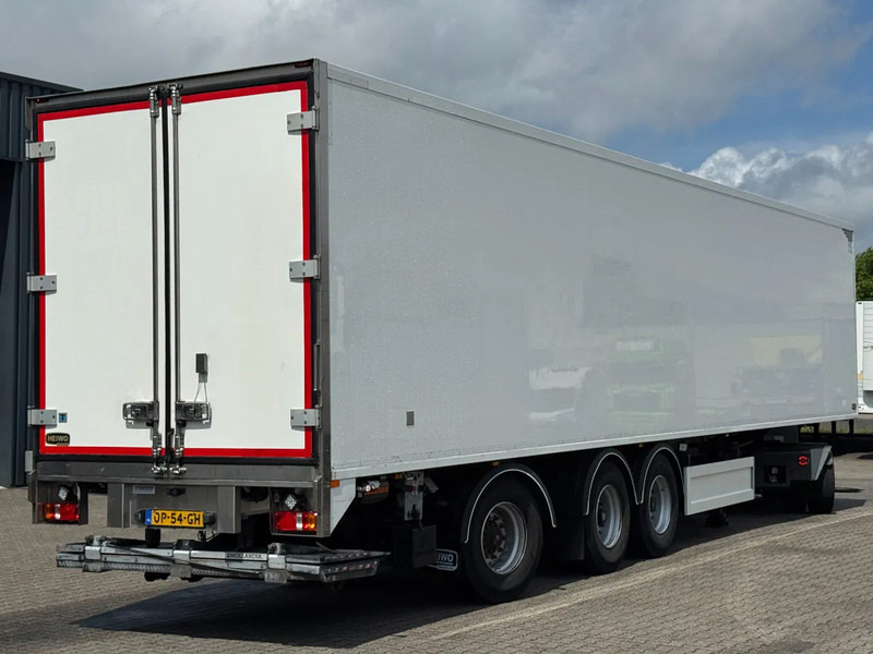 HEIWO Thermo King SLXe 300 / OV-Laadklep / Stuur-as / APK 04-2026 - Semirremolque frigorífico: foto 1 HEIWO Thermo King SLXe 300 / OV-Laadklep / Stuur-as / APK 04-2026 - Semirremolque frigorífico: foto 1