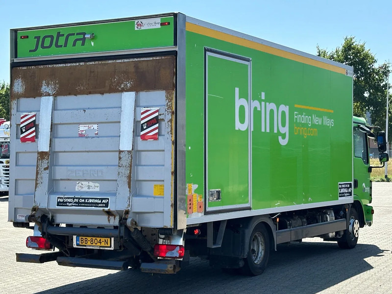 MAN TGL 8.190 4x2 Gesloten Opbouw / Laadklep / Euro 6 - Camión caja cerrada: foto 3 MAN TGL 8.190 4x2 Gesloten Opbouw / Laadklep / Euro 6 - Camión caja cerrada: foto 3