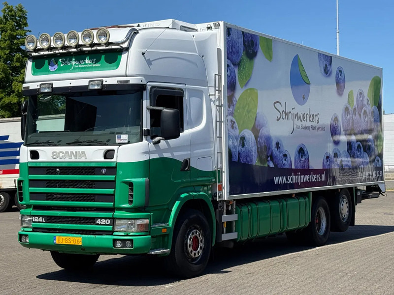 Scania R124-420 6x2 Euro 2 Topline Closed Box - Camión frigorífico: foto 1 Scania R124-420 6x2 Euro 2 Topline Closed Box - Camión frigorífico: foto 1