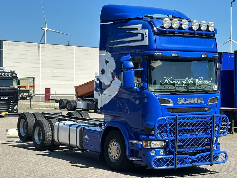 Scania R580 V8 6X2 Chassis WB 4.70mtr Retarder Topline Euro 6 - Camión chasis: foto 2 Scania R580 V8 6X2 Chassis WB 4.70mtr Retarder Topline Euro 6 - Camión chasis: foto 2