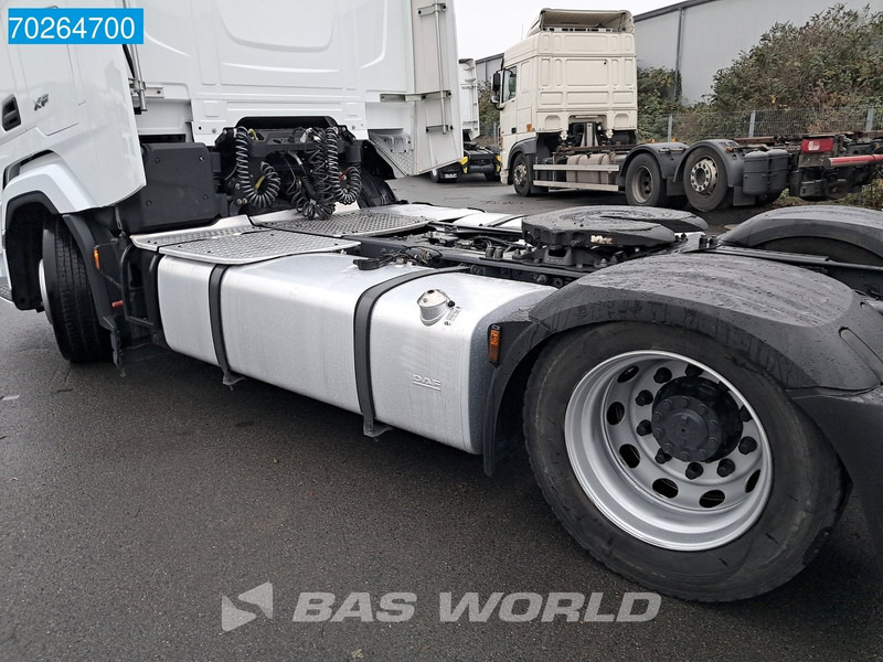 Cabeza tractora DAF XF 480 4X2 Mega 2xTanks ACC LED Euro 6: foto 17