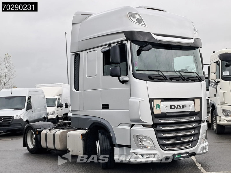 DAF XF 480 4X2 SSC Retarder Mega 2xTanks ACC LED Standklima Euro 6 - Cabeza tractora: foto 2 DAF XF 480 4X2 SSC Retarder Mega 2xTanks ACC LED Standklima Euro 6 - Cabeza tractora: foto 2