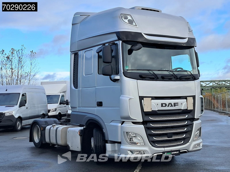 DAF XF 480 4X2 SSC Retarder Mega 2xTanks ACC LED Standklima Euro 6 - Cabeza tractora: foto 2 DAF XF 480 4X2 SSC Retarder Mega 2xTanks ACC LED Standklima Euro 6 - Cabeza tractora: foto 2