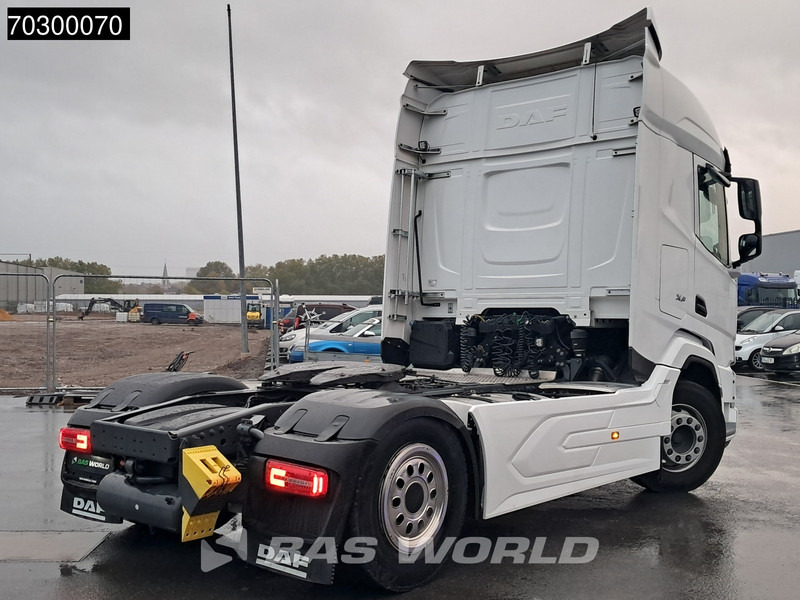DAF XF 4X2 Retarder 2xTanks ACC LED Euro 6 - Cabeza tractora: foto 5 DAF XF 4X2 Retarder 2xTanks ACC LED Euro 6 - Cabeza tractora: foto 5