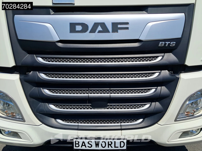 Cabeza tractora DAF XF 530 4X2 SSC Retarder 2x Tanks Standklima ACC LED: foto 9