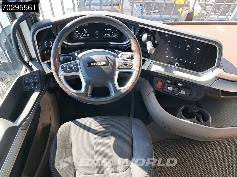 Cabeza tractora DAF XG+ 530 4X2 Retarder 2xTanks ACC Standklima Euro 6: foto 17