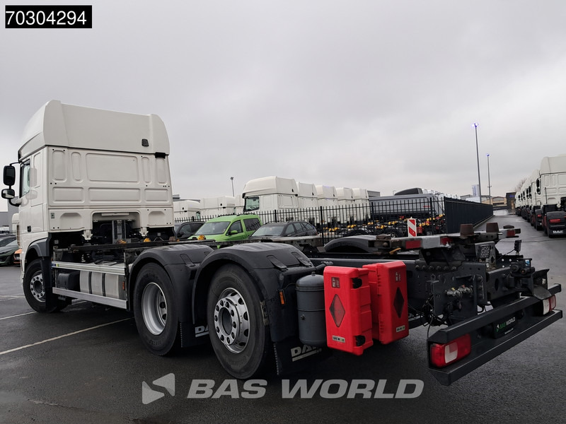DAF XF 480 6X2 BDF SSC Retarder Lift+Steering Axle Automatic Euro 6 - Camión portacontenedore/ Intercambiable: foto 2 DAF XF 480 6X2 BDF SSC Retarder Lift+Steering Axle Automatic Euro 6 - Camión portacontenedore/ Intercambiable: foto 2