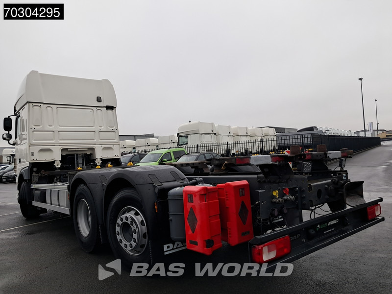 DAF XF 480 6X2 BDF SSC Retarder Lift+Steering Axle Automatic Euro 6 - Camión portacontenedore/ Intercambiable: foto 2 DAF XF 480 6X2 BDF SSC Retarder Lift+Steering Axle Automatic Euro 6 - Camión portacontenedore/ Intercambiable: foto 2