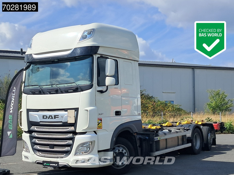 DAF XF 480 6X2 SSC BDF Retarder 2xTanks Lift+Lenkachse ACC Euro 6 - Camión portacontenedore/ Intercambiable: foto 1 DAF XF 480 6X2 SSC BDF Retarder 2xTanks Lift+Lenkachse ACC Euro 6 - Camión portacontenedore/ Intercambiable: foto 1