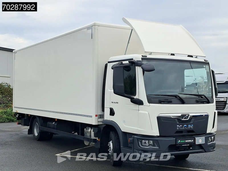 MAN TGL 12.250 4X2 12tonner LOW Mileage! 1500kg Ladebordwand Automatic Euro 6 - Camión caja cerrada: foto 3 MAN TGL 12.250 4X2 12tonner LOW Mileage! 1500kg Ladebordwand Automatic Euro 6 - Camión caja cerrada: foto 3
