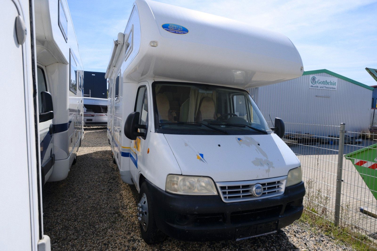 Bürstner A 747-2/Festbett+Garage/Klima/Markise/dop.Boden Bürstner A 747-2/Festbett+Garage/Klima/Markise/dop.Boden - Autocaravana capuchina: foto 2 Bürstner A 747-2/Festbett+Garage/Klima/Markise/dop.Boden Bürstner A 747-2/Festbett+Garage/Klima/Markise/dop.Boden - Autocaravana capuchina: foto 2
