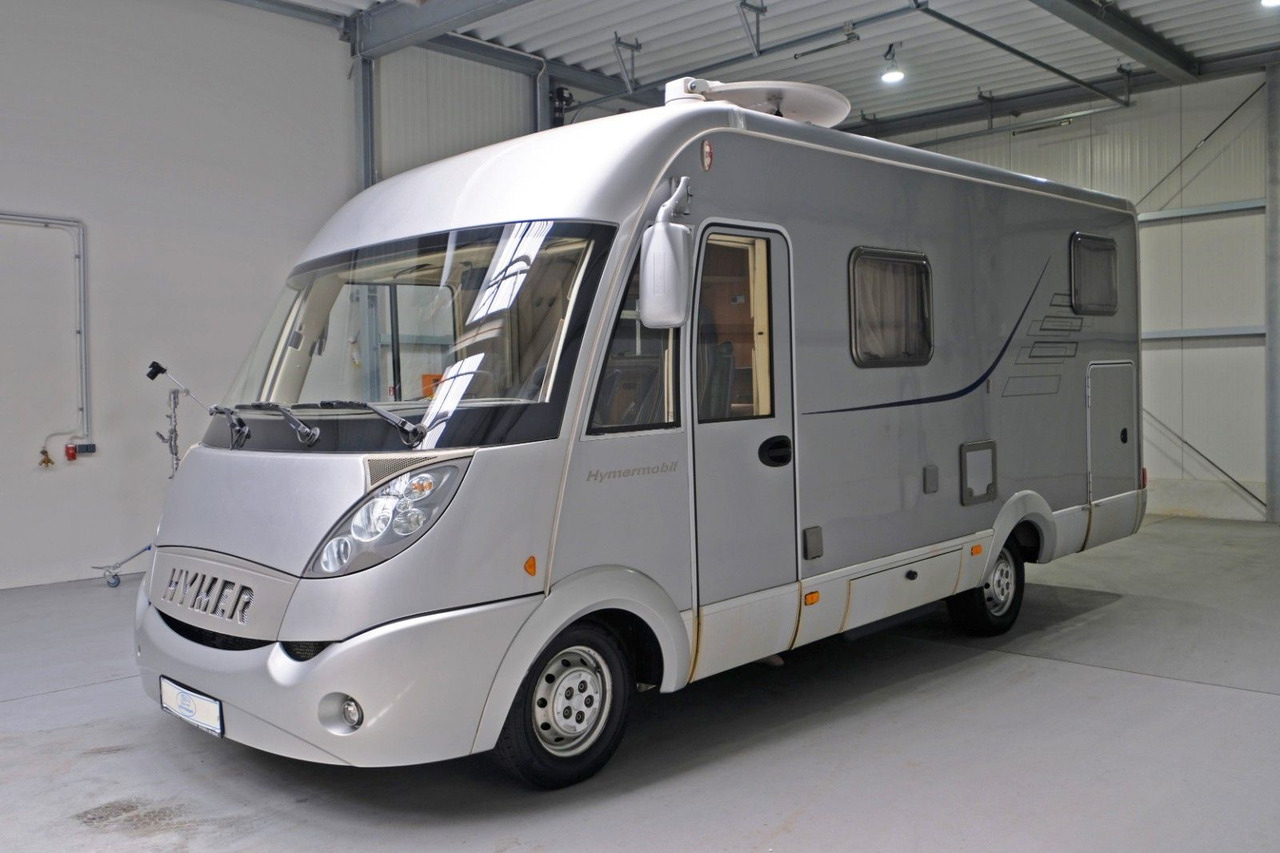 HYMER / ERIBA / HYMERCAR B 514 CL/Festbett+Hubbett/Garage/Klima/Markise - Autocaravana integral: foto 2 HYMER / ERIBA / HYMERCAR B 514 CL/Festbett+Hubbett/Garage/Klima/Markise - Autocaravana integral: foto 2
