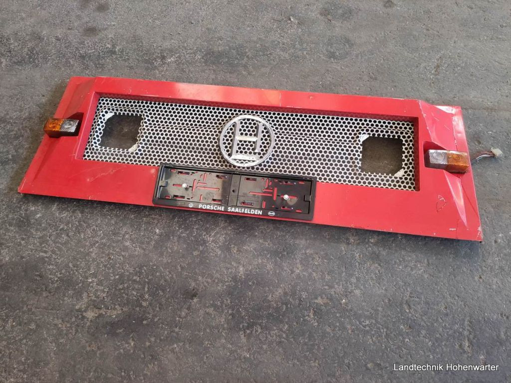 Lindner Motorhaube zu T 3500 (15678) - Capota para Camión: foto 1 Lindner Motorhaube zu T 3500 (15678) - Capota para Camión: foto 1