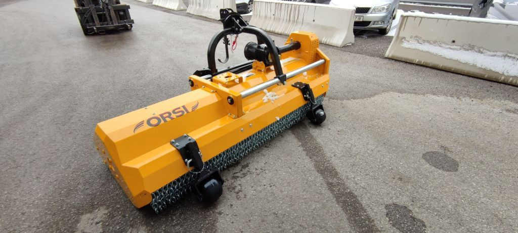 ORSI Comfort 220 (15878) - Desbrozadora de martillos/ Trituradora: foto 4 ORSI Comfort 220 (15878) - Desbrozadora de martillos/ Trituradora: foto 4