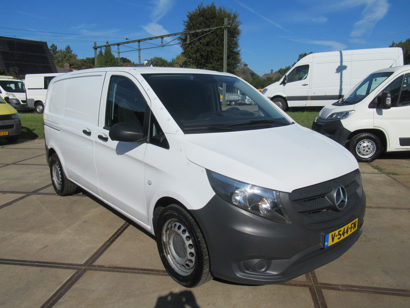 Mercedes-Benz Vito 639/5 4x4 113CDI DENSO koelinbouw - Furgoneta frigorifica: foto 4 Mercedes-Benz Vito 639/5 4x4 113CDI DENSO koelinbouw - Furgoneta frigorifica: foto 4
