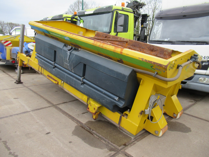 NIDO Stratos B40-36 PALN RotoPower 4M3 + 2.200L Salzstreuer SaltSpreader - Esparcidor de sal: foto 2 NIDO Stratos B40-36 PALN RotoPower 4M3 + 2.200L Salzstreuer SaltSpreader - Esparcidor de sal: foto 2
