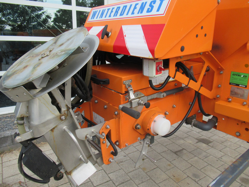 RASCO SOLID TG 0.85 VHP20 0.85M3 + 480L Salz Salt Spreader ROTACIJSKI POSIPAC - Esparcidor de sal: foto 3 RASCO SOLID TG 0.85 VHP20 0.85M3 + 480L Salz Salt Spreader ROTACIJSKI POSIPAC - Esparcidor de sal: foto 3