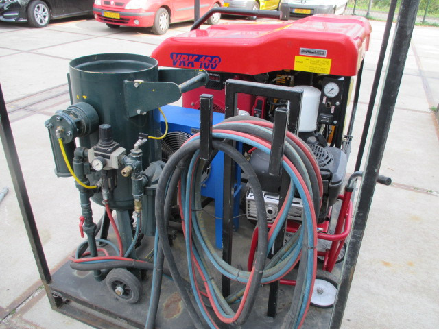 Rotair / Flirok VRK 160 - Straalunit Graffiti Cleaner - Maquinaria de limpieza: foto 2 Rotair / Flirok VRK 160 - Straalunit Graffiti Cleaner - Maquinaria de limpieza: foto 2