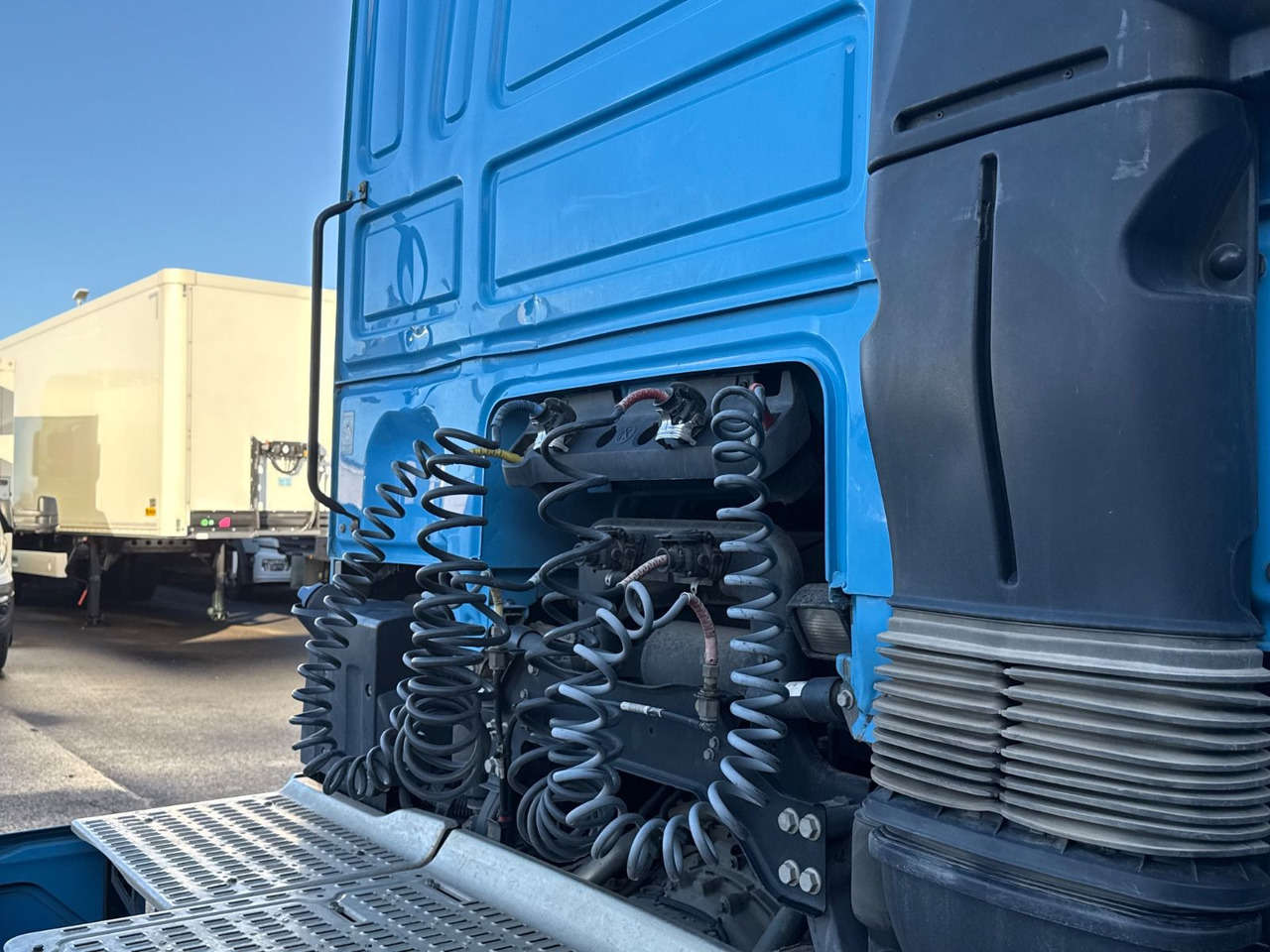 Cabeza tractora DAF XF 480 Retarder, Kipphydraulik, Tüv, 1. Hand: foto 9