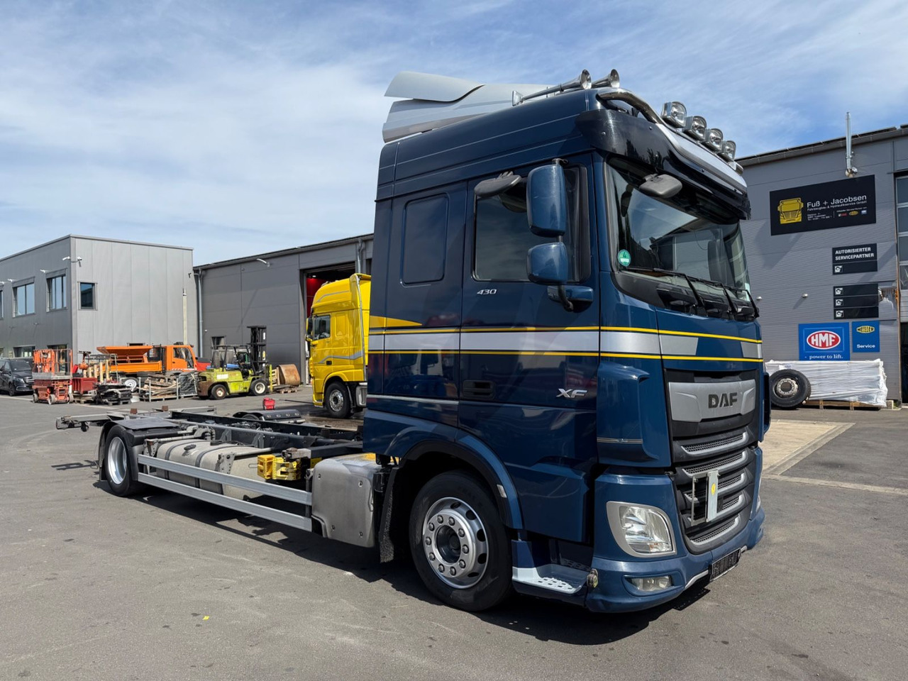 DAF XF430/Jumbo;Mega/Intarder/Standklima-Heizung/BDF - Camión portacontenedore/ Intercambiable: foto 1 DAF XF430/Jumbo;Mega/Intarder/Standklima-Heizung/BDF - Camión portacontenedore/ Intercambiable: foto 1